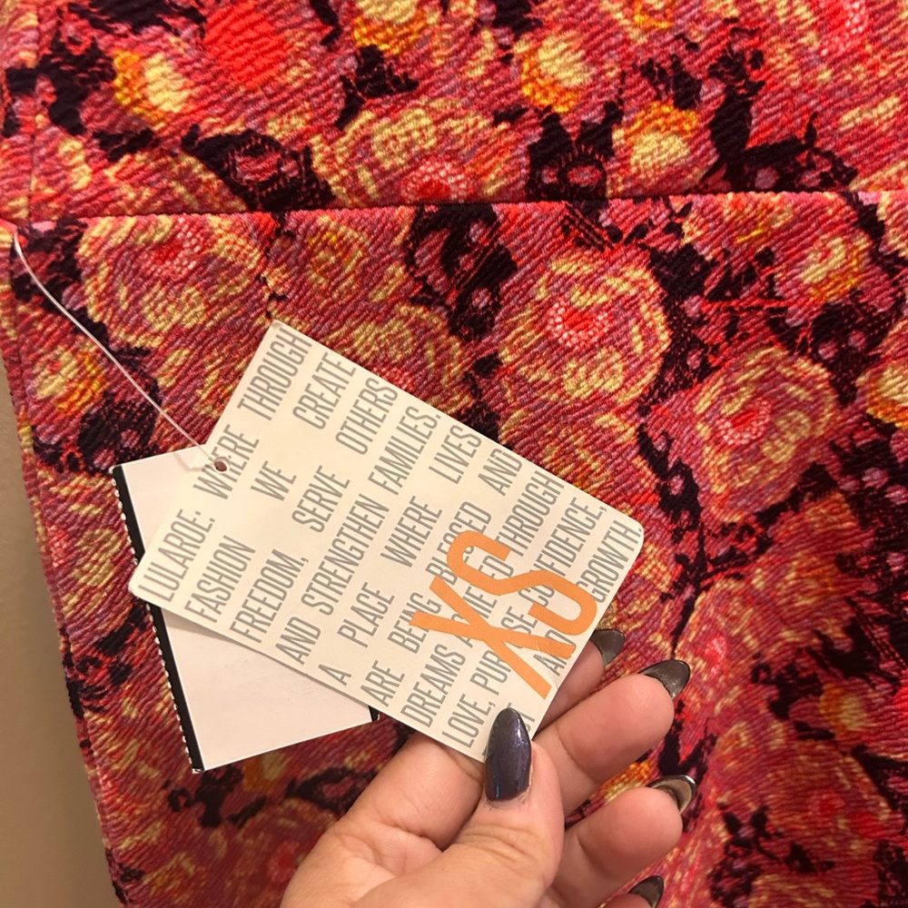 Bold lularoe Red and Pink Patterned Skirt